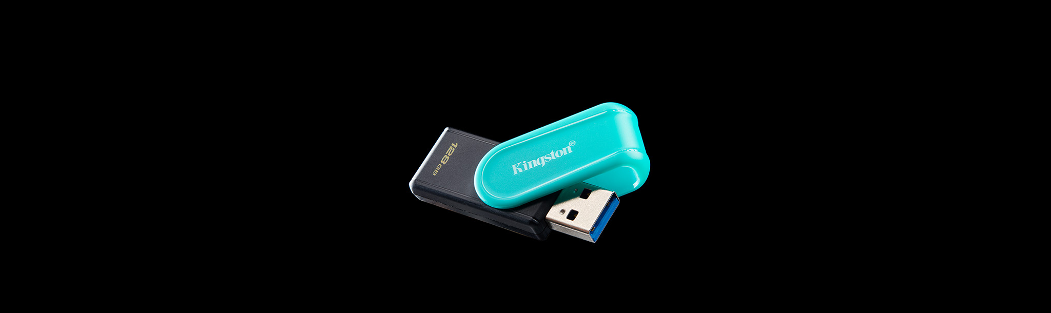 Se muestra una DataTraveler Exodia S con el conector.
